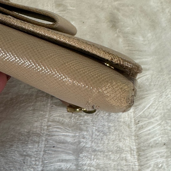 ๐ SOLD ๐ Prada Saffiano Leather Bow Continental Wallet - Picture 14 of 16